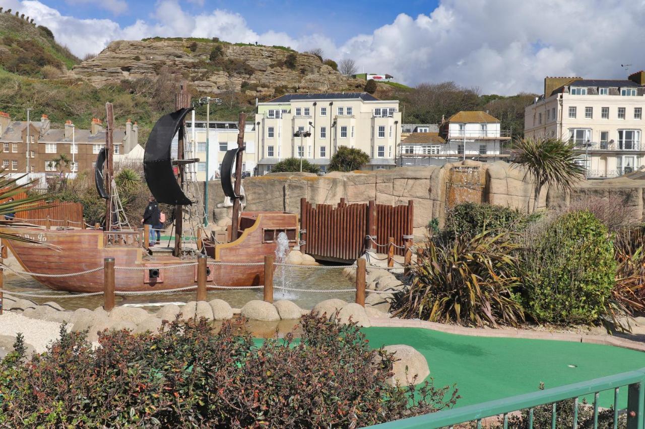 Master Accommodation Suite 9 Single Room With Roof Top Views Hastings Exterior foto